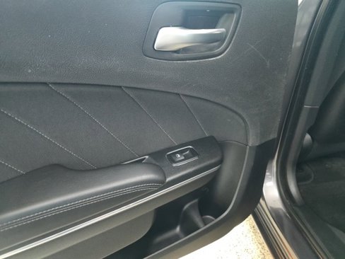 Used 2018 Dodge Charger GT image 9