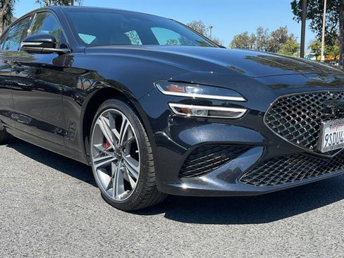 Used 2025 Genesis G70 3.3T Advanced w/ Sport Prestige Package image 5