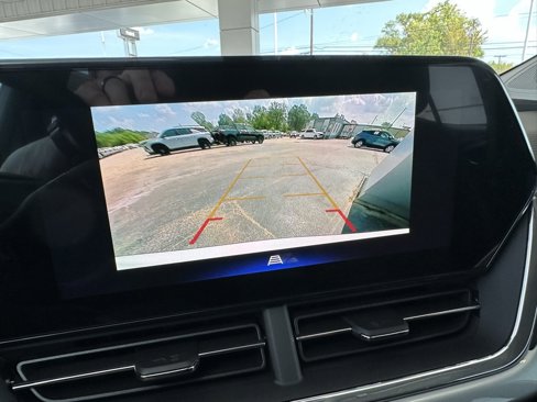 New 2025 Chevrolet Trax LT w/ Driver Confidence Package image 26