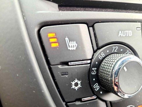 Used 2016 Buick Cascada Premium image 33