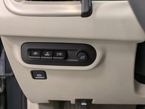 Used 2022 GMC Terrain Denali w/ LPO, Floor Liner Package image 20