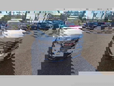 Used 2021 GMC Acadia SLT w/ Preferred Package image 19