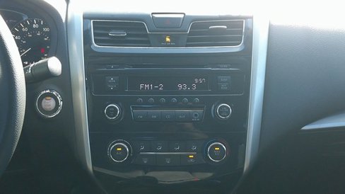 Used 2015 Nissan Altima 2.5 S w/ Power Driver Seat Package image 13