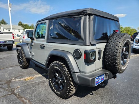 Used 2022 Jeep Wrangler Willys image 6