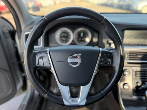 Used 2013 Volvo S60 T5 image 10