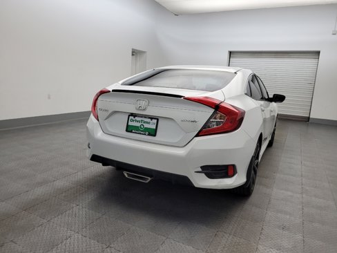 Used 2019 Honda Civic Sport image 7