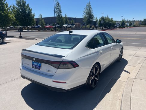 Used 2023 Honda Accord Sport image 5