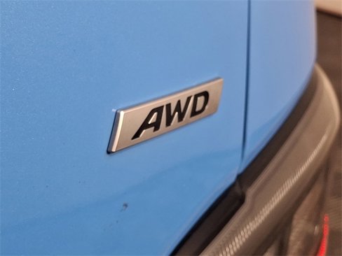 Used 2022 Hyundai Kona SEL w/ Winter Weather Package image 29