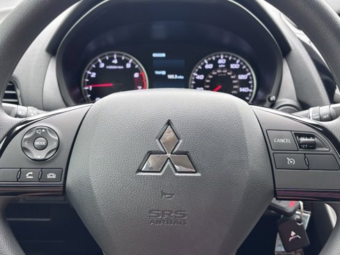 New 2024 Mitsubishi Eclipse Cross ES image 31