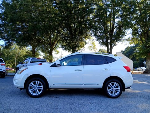 Used 2013 Nissan Rogue SV w/ Premium Pkg image 1