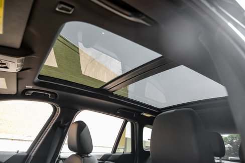 Used 2018 BMW X1 xDrive28i image 4