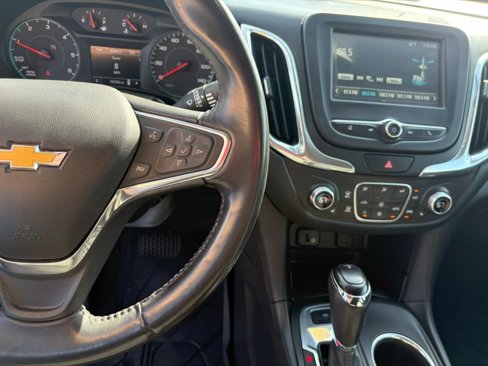 Used 2018 Chevrolet Equinox LT image 14