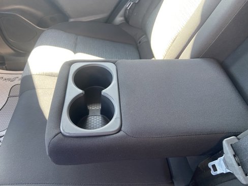 Used 2021 Nissan Rogue S image 24