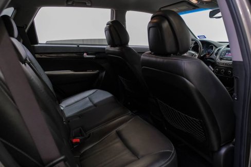 Used 2015 Kia Sorento LX image 38