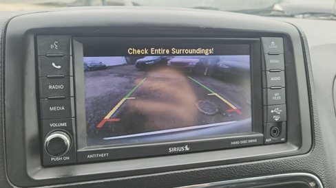 Used 2018 Dodge Grand Caravan SXT image 32