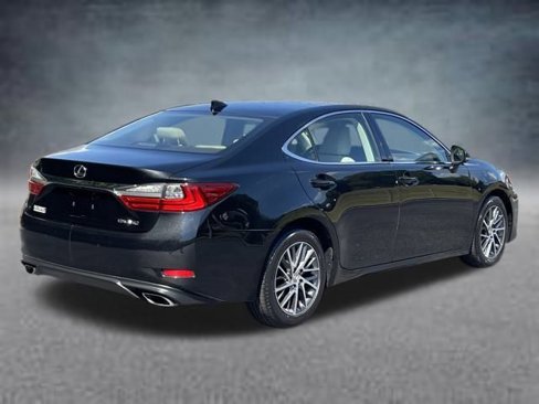 Used 2017 Lexus ES 350 image 3