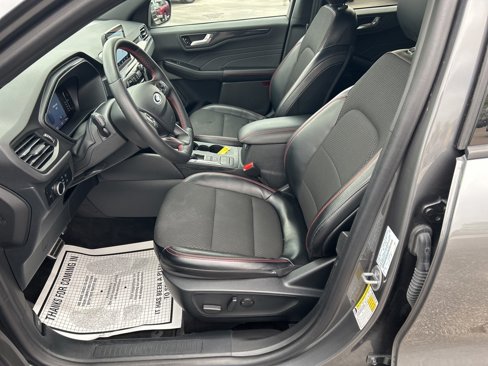 Used 2024 Ford Escape ST-Line image 11