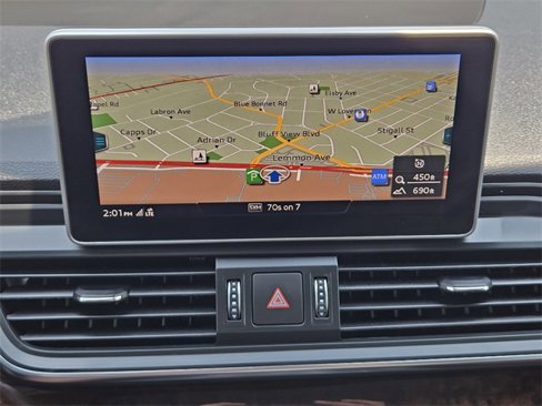 Used 2019 Audi Q5 2.0T Premium Plus w/ Premium Plus Package image 17