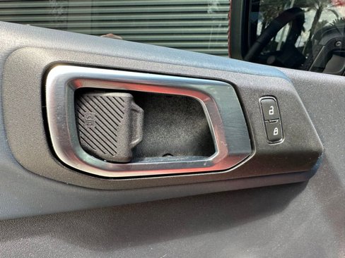 Used 2022 Ford Bronco Outer Banks w/ Sasquatch Package image 19