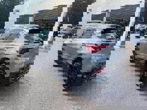 Used 2024 Buick Encore GX Sport Touring image 3