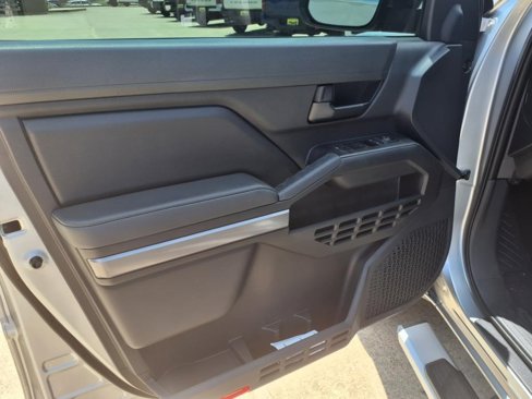 New 2025 Toyota Tacoma SR5 image 11