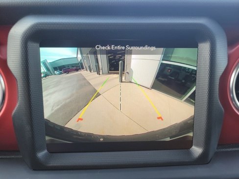 Used 2023 Jeep Wrangler Rubicon w/ Cold Weather Group image 28