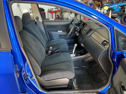 Used 2011 Nissan Versa 1.8 S w/ Plus Pkg image 10