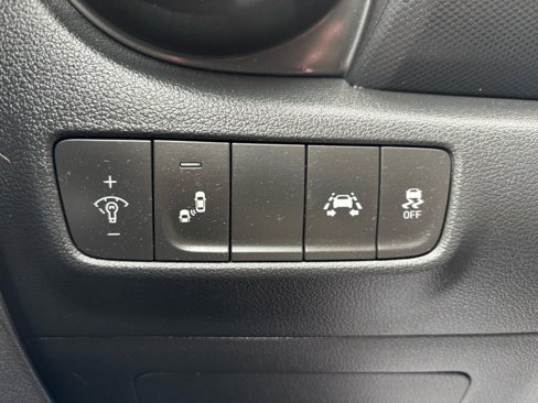 Used 2021 Hyundai Kona SEL image 25