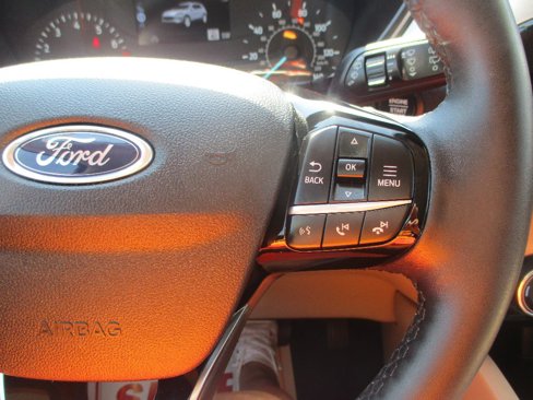 Used 2022 Ford Escape SEL image 14