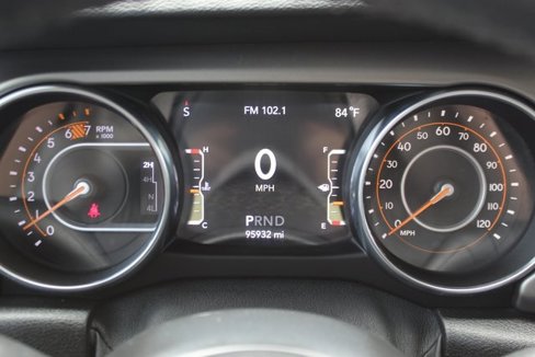 Used 2021 Jeep Wrangler Unlimited Sport image 17