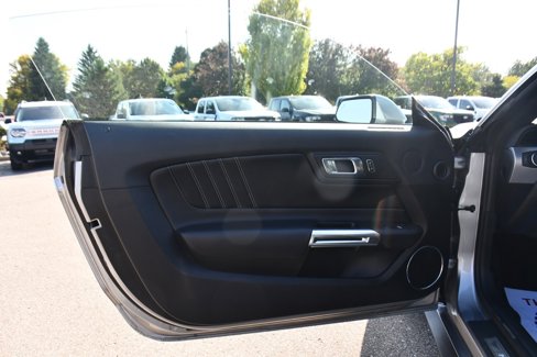 Used 2022 Ford Mustang Premium image 19