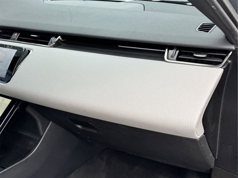 Used 2022 Land Rover Range Rover Evoque R-Dynamic S image 23