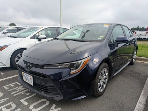 Used 2024 Toyota Corolla LE image 1