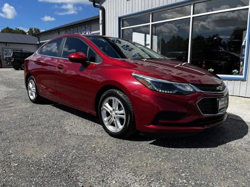 Used 2017 Chevrolet Cruze LT w/ Convenience Package image 7