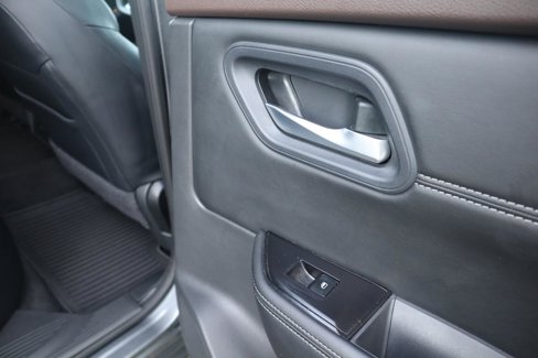 Used 2023 Nissan Rogue SV w/ SV Premium Package image 44