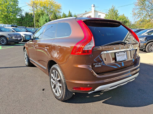 Used 2017 Volvo XC60 T6 Dynamic w/ Preferred Option Package image 7