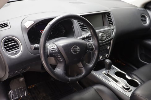 Used 2018 Nissan Pathfinder SL w/ Midnight Edition Package image 12