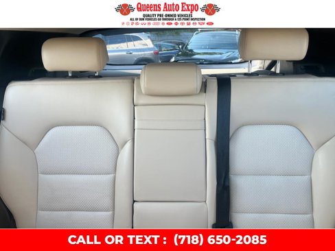 Used 2018 INFINITI QX30 Premium image 11