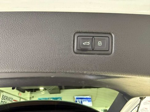 Used 2017 Audi Q7 3.0T Premium Plus image 82