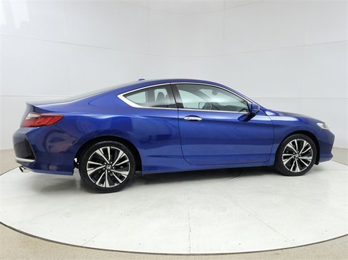 Used 2017 Honda Accord EX-L image 7