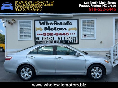 Used 2009 Toyota Camry LE image 1