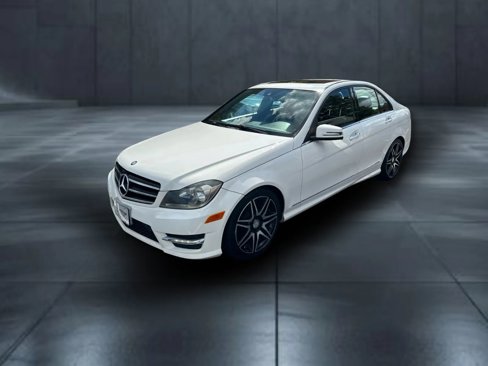 Used 2014 Mercedes-Benz C 250 Sedan image 7