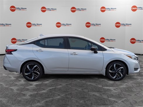 New 2025 Nissan Versa SR w/ Trunk Package image 4