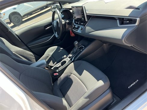 Used 2021 Toyota Corolla SE image 24