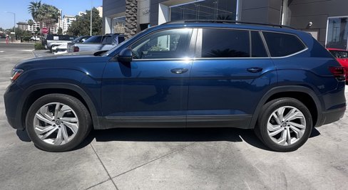 Used 2021 Volkswagen Atlas SE w/ Panoramic Sunroof Package image 2