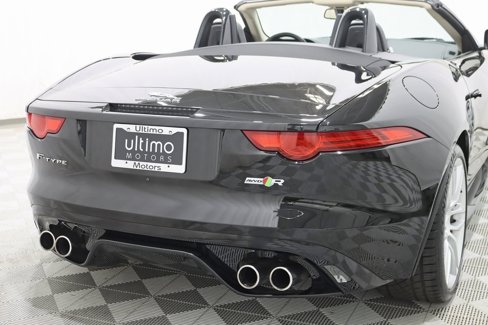 Used 2016 Jaguar F-TYPE R w/ Suedecloth Interior Pack image 12