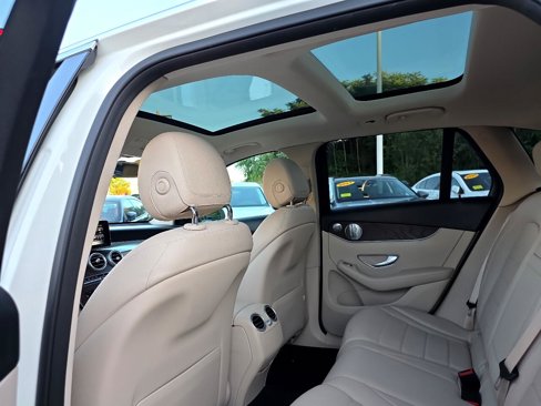Used 2019 Mercedes-Benz GLC 300 4MATIC w/ Premium Package image 56