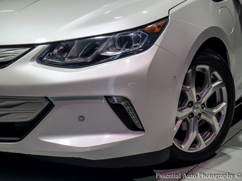 Used 2017 Chevrolet Volt Premier w/ Driver Confidence II Package image 5