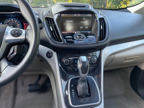Used 2013 Ford C-MAX SEL image 20