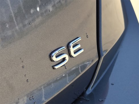 New 2025 Volkswagen Jetta SE image 8